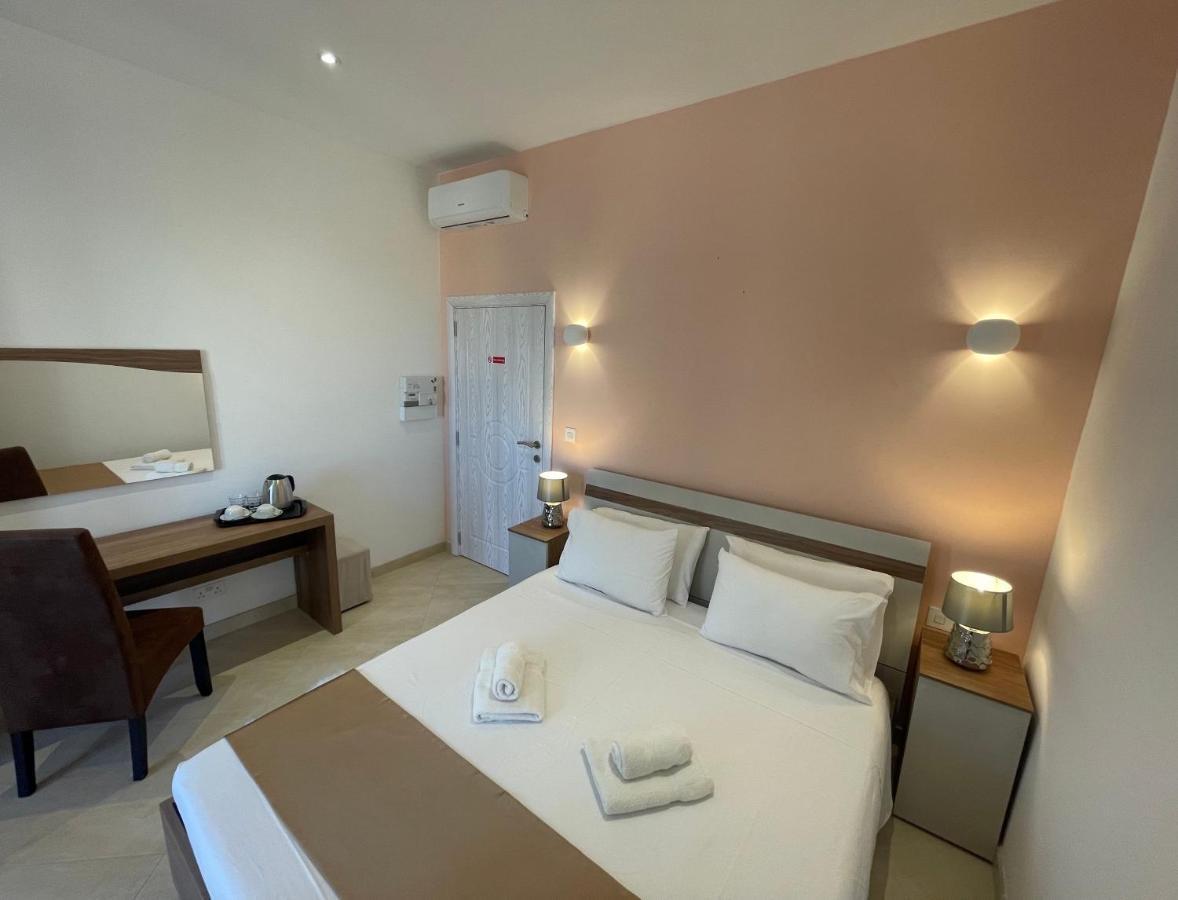 Bed and Breakfast Alina Boutique Living Вікторія Екстер'єр фото