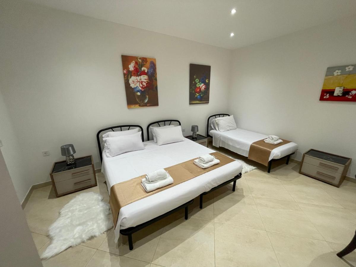 Bed and Breakfast Alina Boutique Living Вікторія Екстер'єр фото